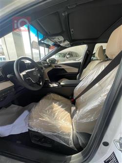 تۆیۆتا کامری